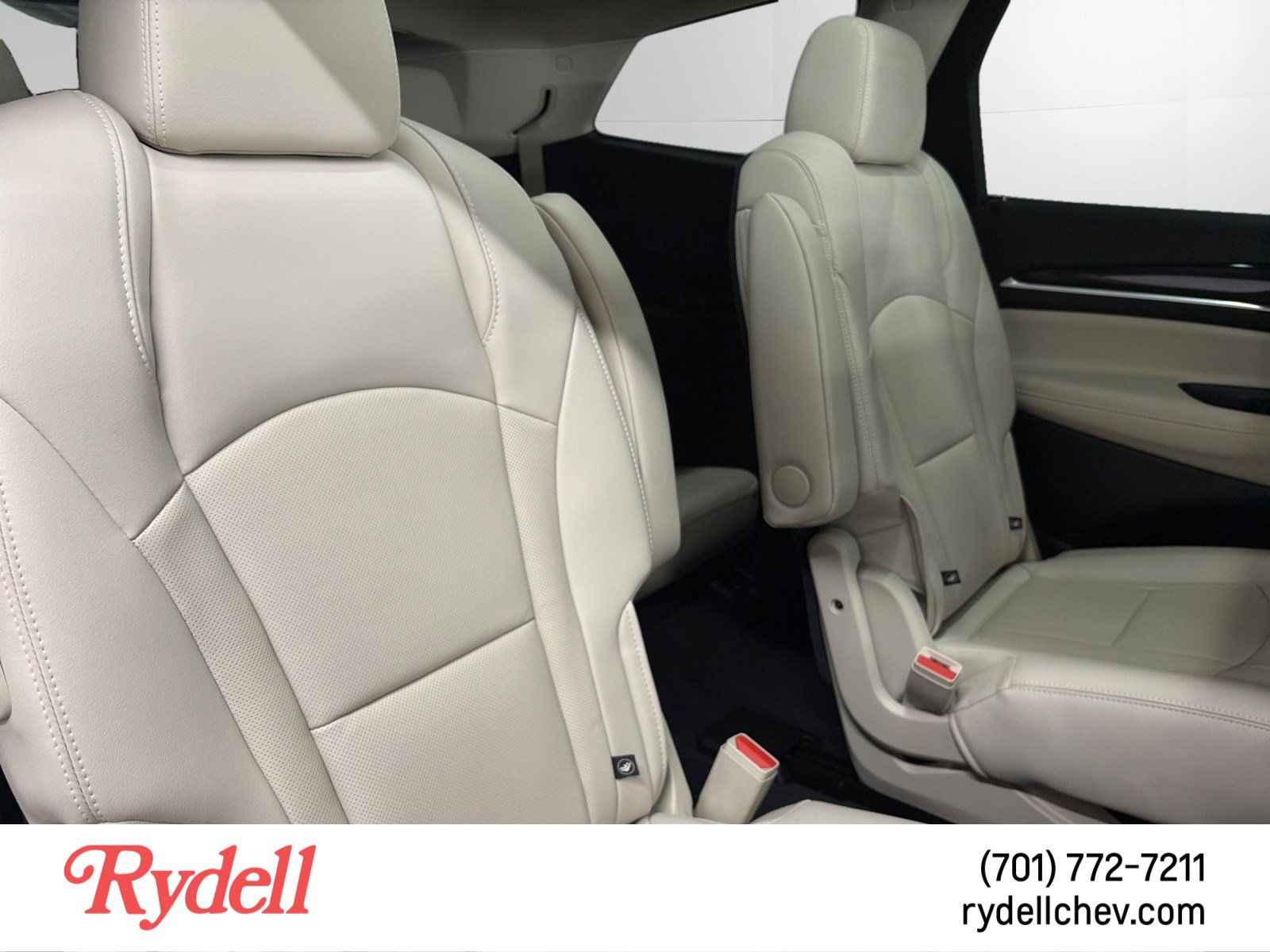 Used 2023 Buick Enclave Essence w/ Experience Buick Package AWD/4WD image 18