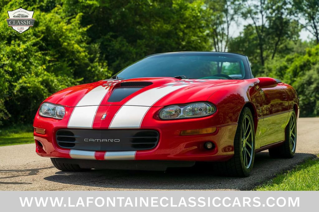 Used 2002 Chevrolet Camaro Z28 w/ SS Performance/Appearance Pkg RWD image 32
