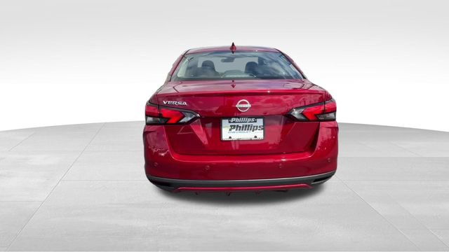Used 2025 Nissan Versa SV FWD image 5
