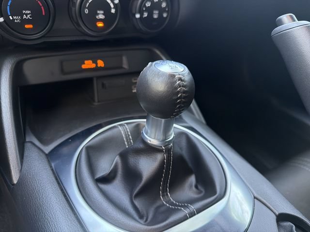 Certified 2025 MAZDA MX-5 Miata Sport RWD image 20