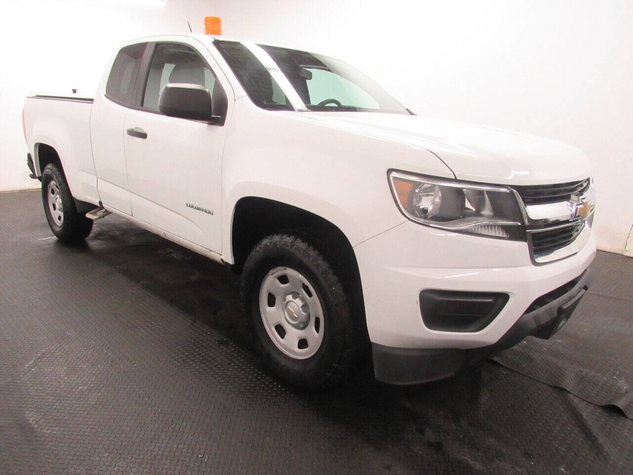 Used 2018 Chevrolet Colorado W/T RWD image 3