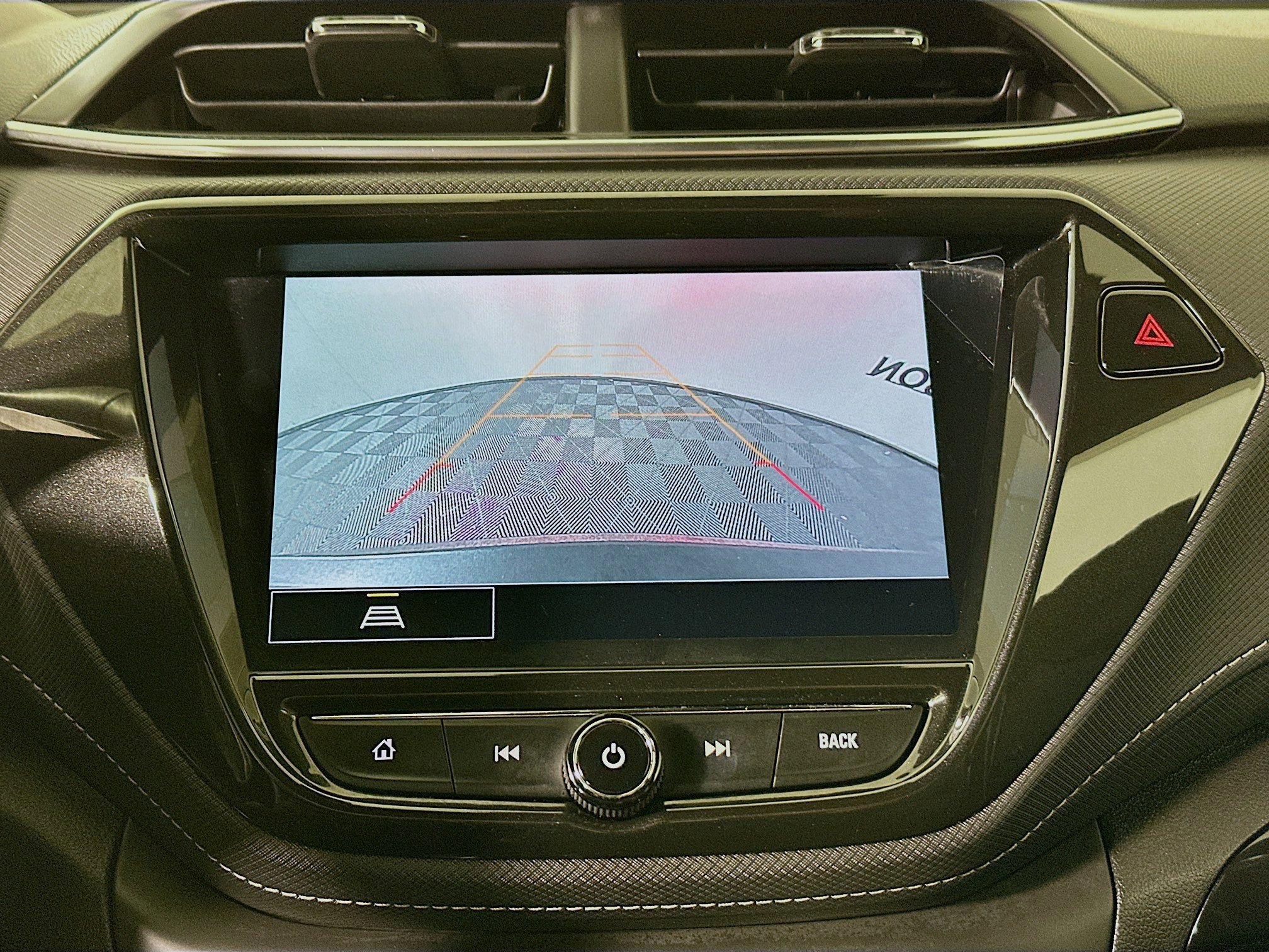 Used 2023 Chevrolet TrailBlazer ACTIV w/ Sun and Liftgate Package image 25