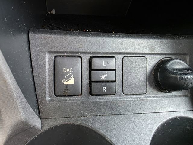 Used 2006 Toyota RAV4 Limited image 20