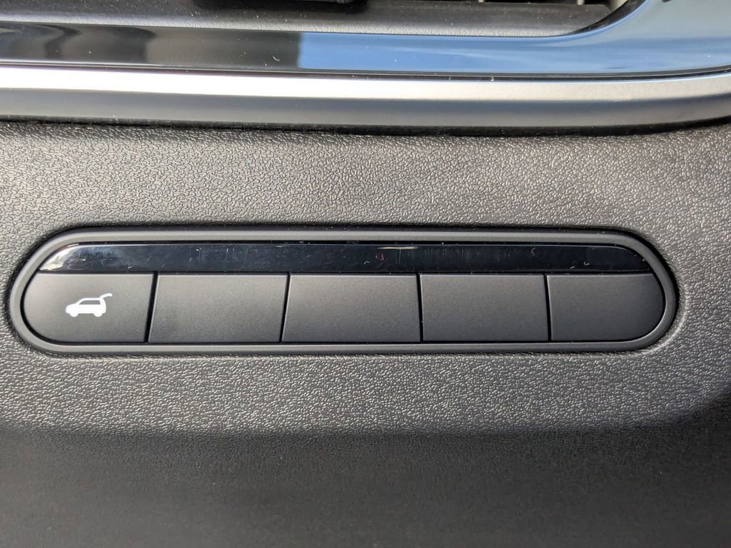 Used 2025 INFINITI QX60 Pure image 27