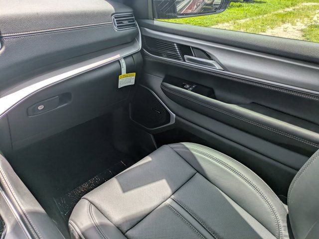 New 2025 Jeep Wagoneer Series II image 15