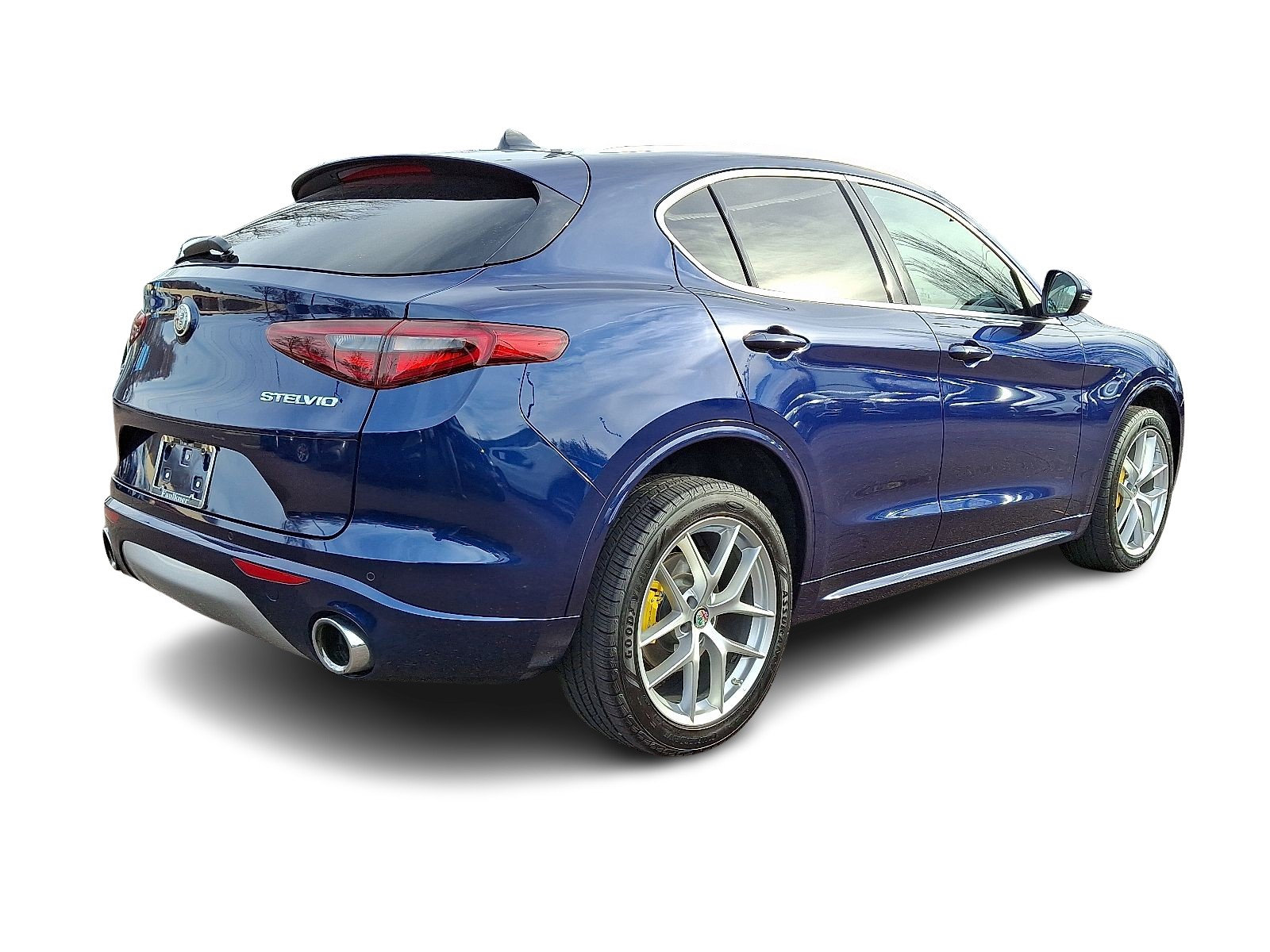 Used 2021 Alfa Romeo Stelvio Ti w/ Nero Edizione image 6