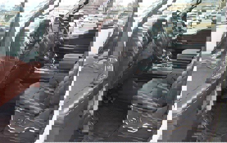 Used 2023 Ford F150 Lariat w/ Equipment Group 502A High AWD/4WD image 9