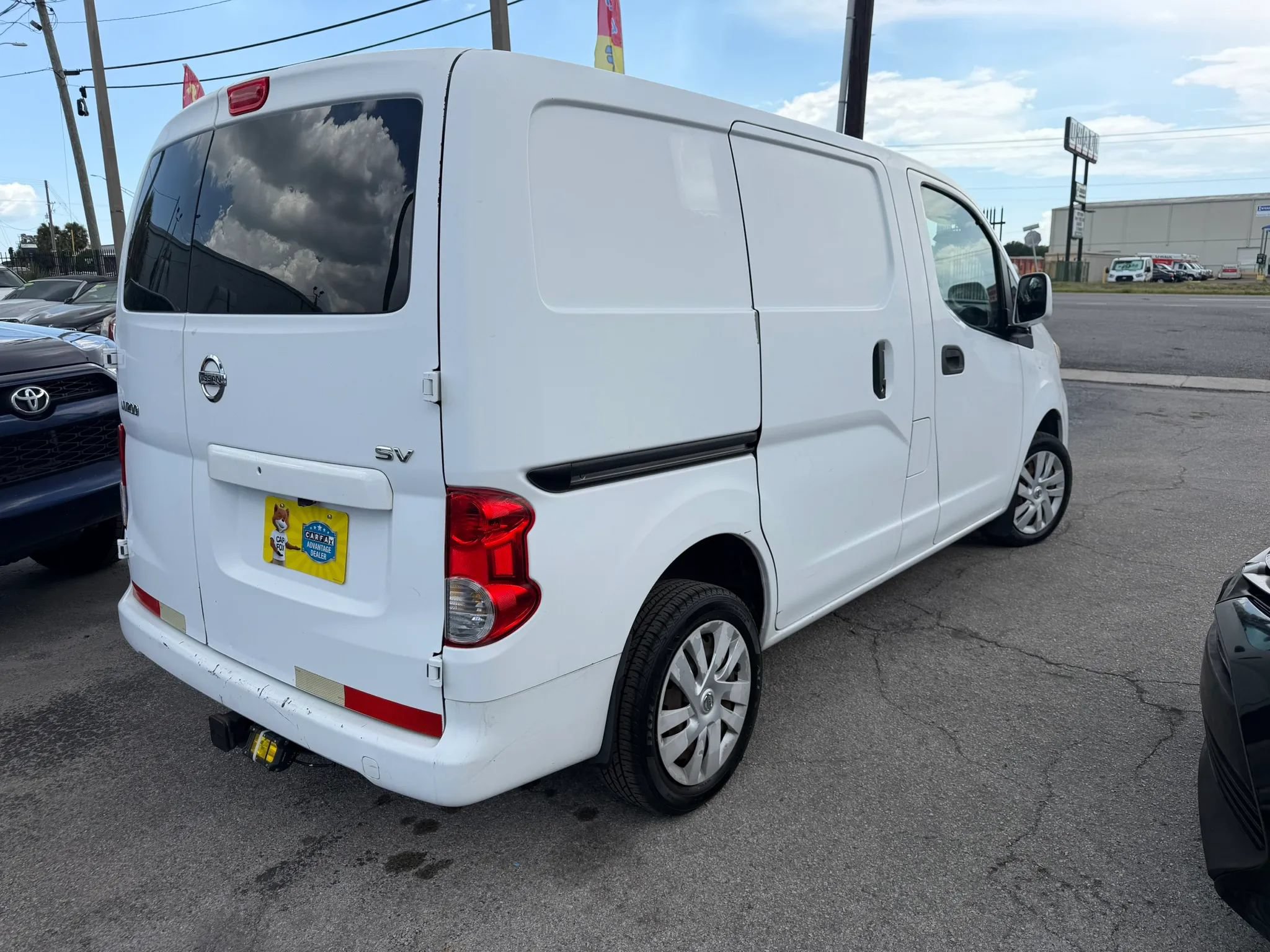 Used 2014 Nissan NV200 SV w/ Technology Package FWD image 4