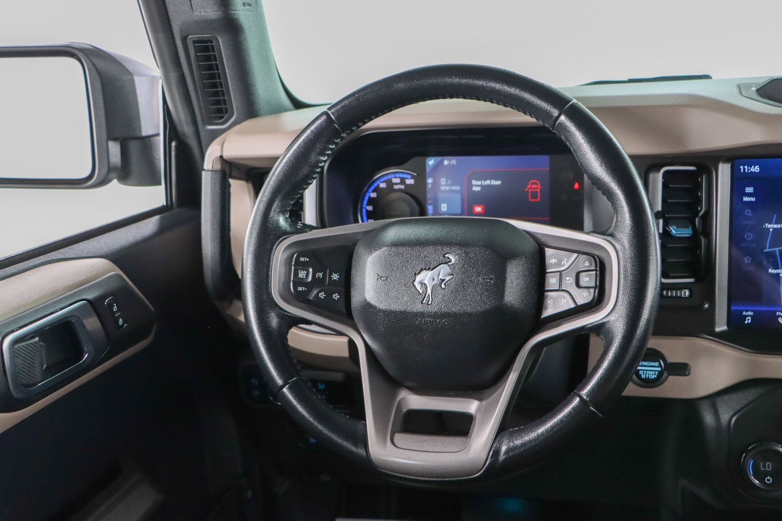 Used 2023 Ford Bronco Wildtrak AWD/4WD image 13