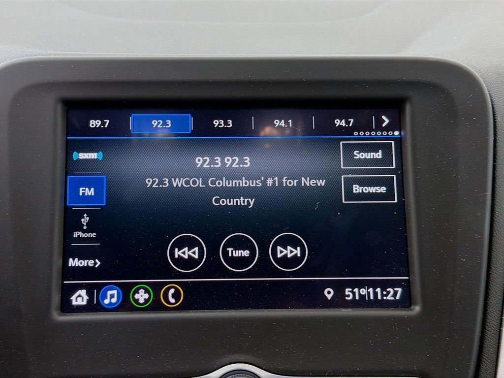 Used 2020 Chevrolet Equinox LT w/ Driver Convenience Package image 32