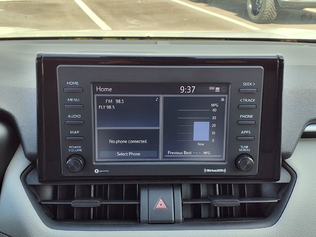 Used 2022 Toyota RAV4 XLE w/ Convenience Package FWD image 22