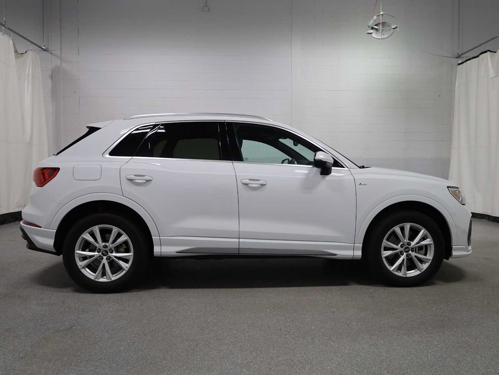 Used 2025 Audi Q3 2.0T Premium Plus AWD/4WD image 10