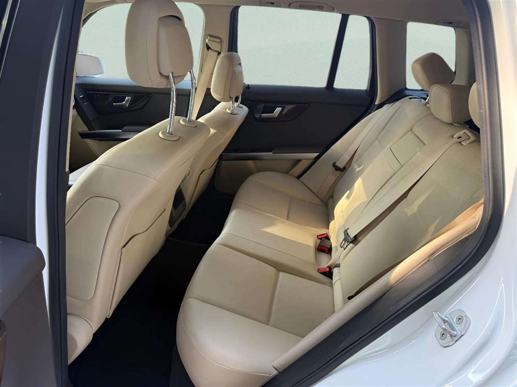 Used 2015 Mercedes-Benz GLK 350 2WD image 10