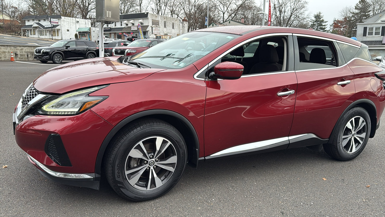 Used 2019 Nissan Murano S AWD/4WD image 3