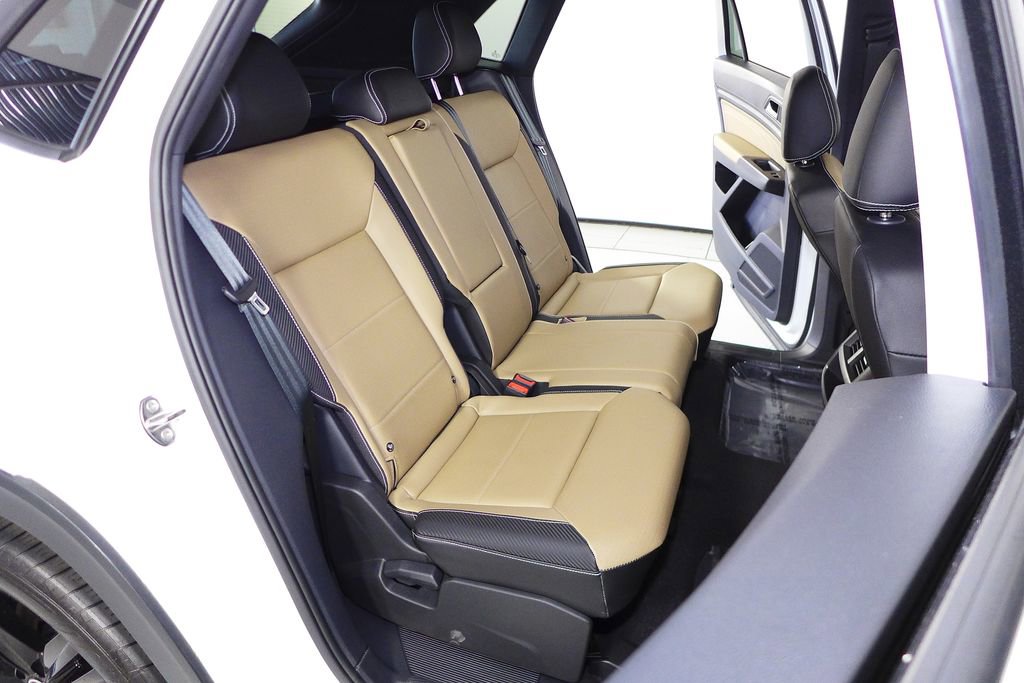 Used 2023 Volkswagen Atlas Cross Sport SEL R-Line image 20