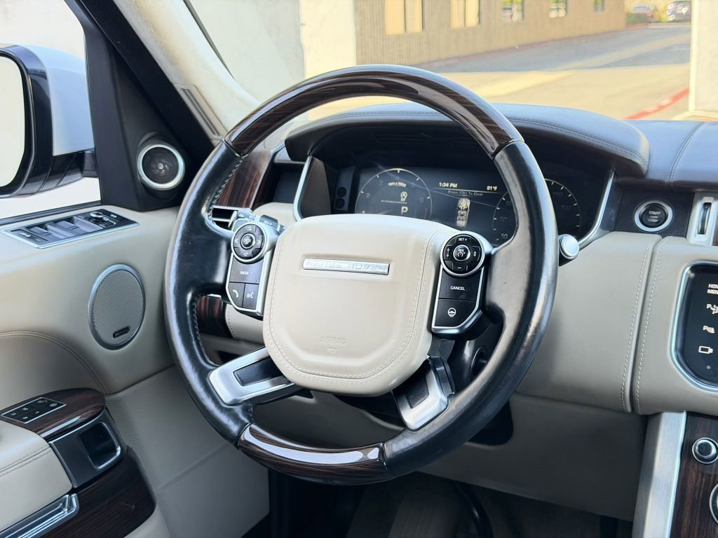 Used 2015 Land Rover Range Rover Autobiography image 34