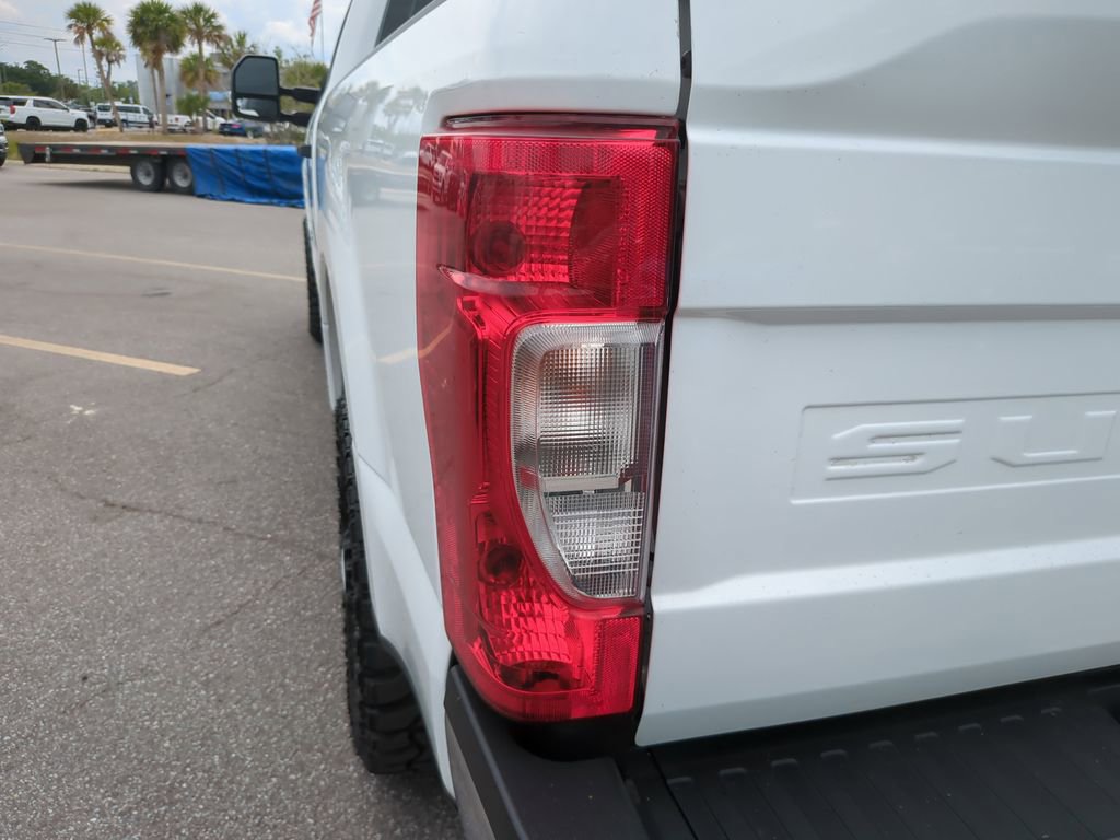 Used 2020 Ford F250 XL w/ Power Equipment Group AWD/4WD image 12