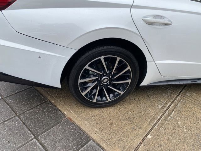 Used 2021 Hyundai Sonata Limited image 16