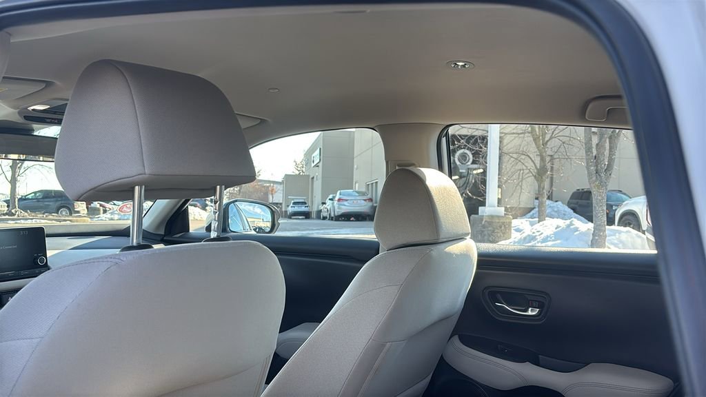 Used 2025 Honda HR-V LX image 33