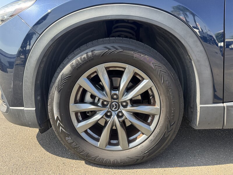 Used 2020 MAZDA CX-9 Sport FWD image 6