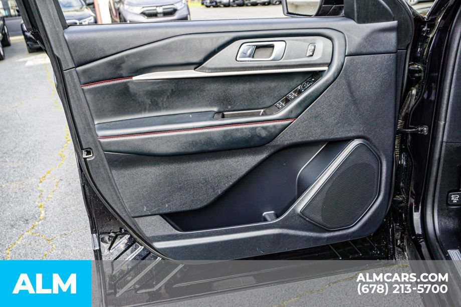 Used 2025 Ford Explorer ST-Line AWD/4WD image 50