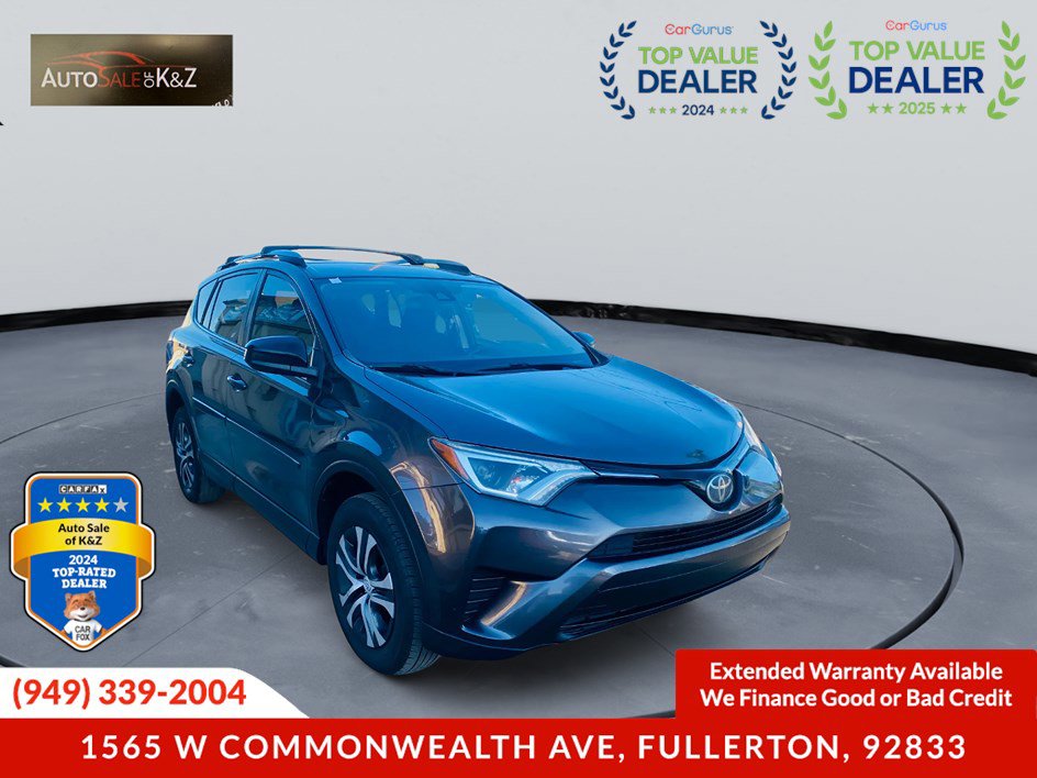 Used 2018 Toyota RAV4 LE w/ Carpet Mat Package