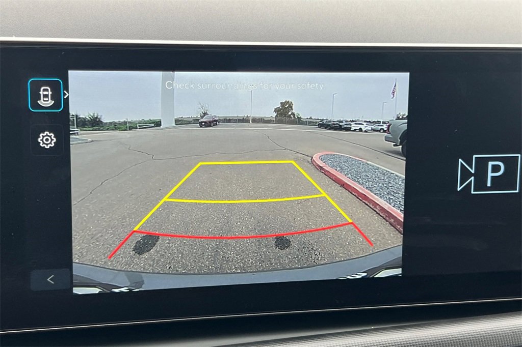 Used 2025 Hyundai Tucson SE image 21