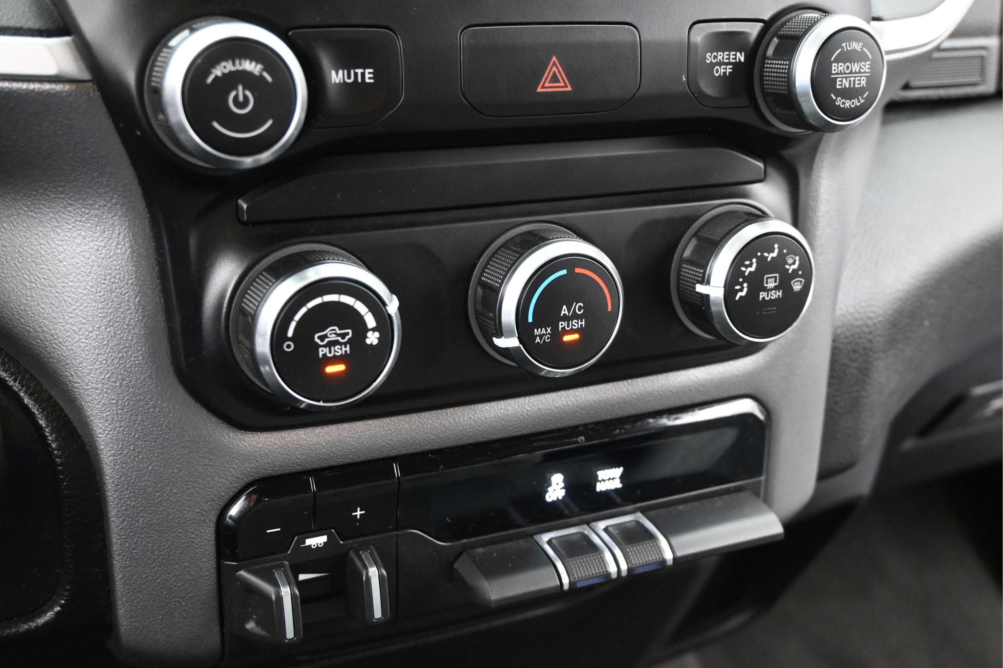 Used 2020 RAM 1500 Lone Star RWD image 19