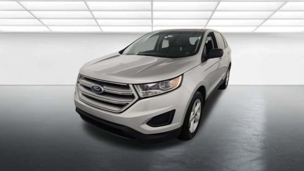 Used 2015 Ford Edge SE FWD image 2