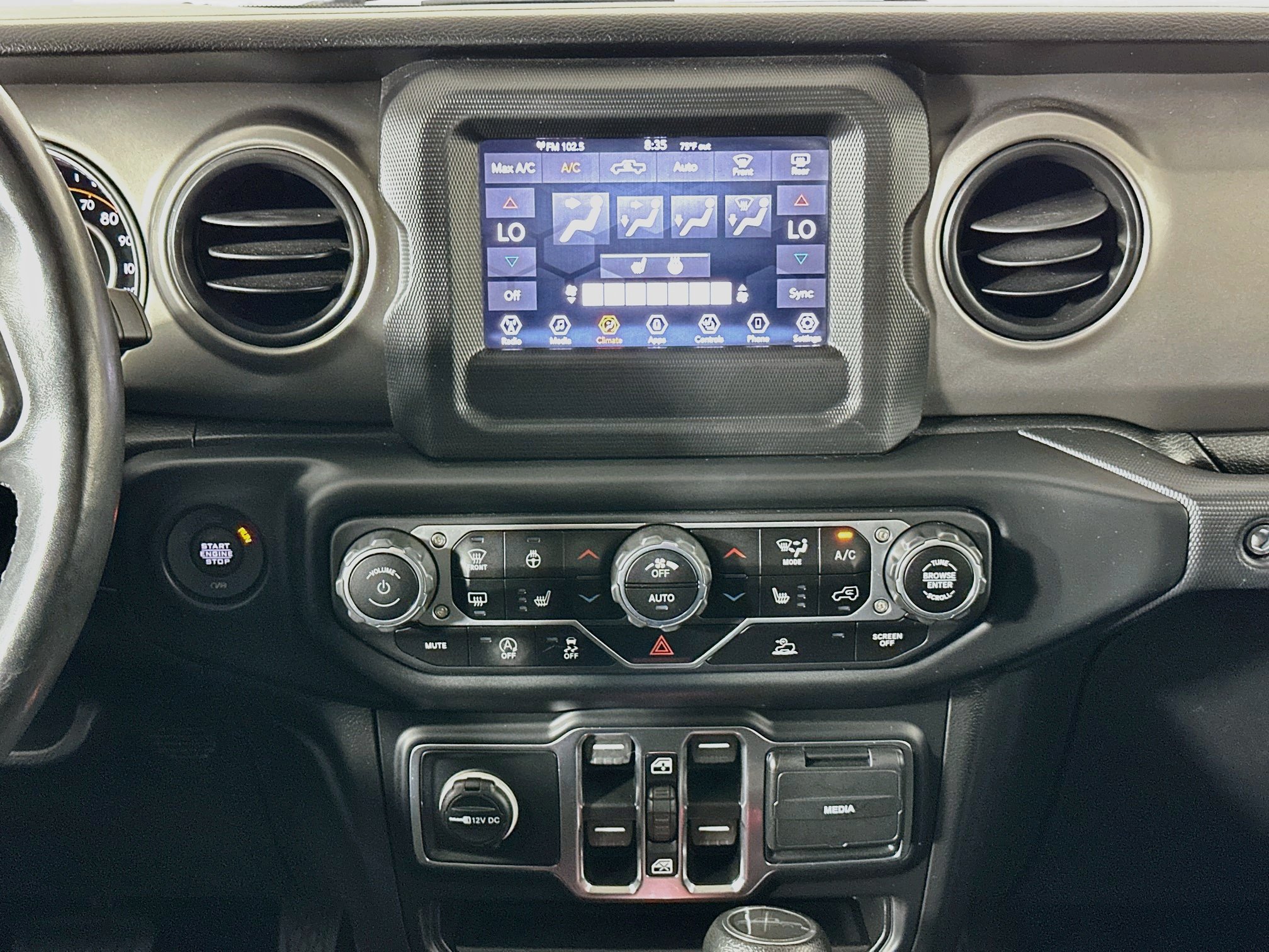 Used 2021 Jeep Gladiator Sport AWD/4WD image 22