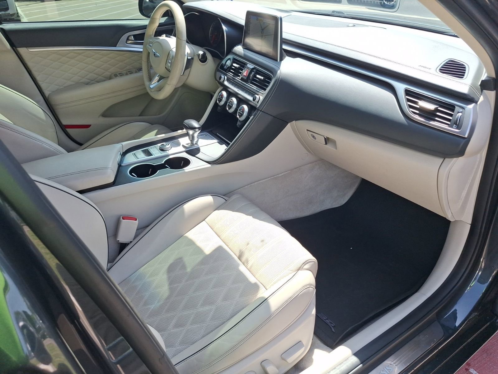 Used 2019 Genesis G70 3.3T Design image 33