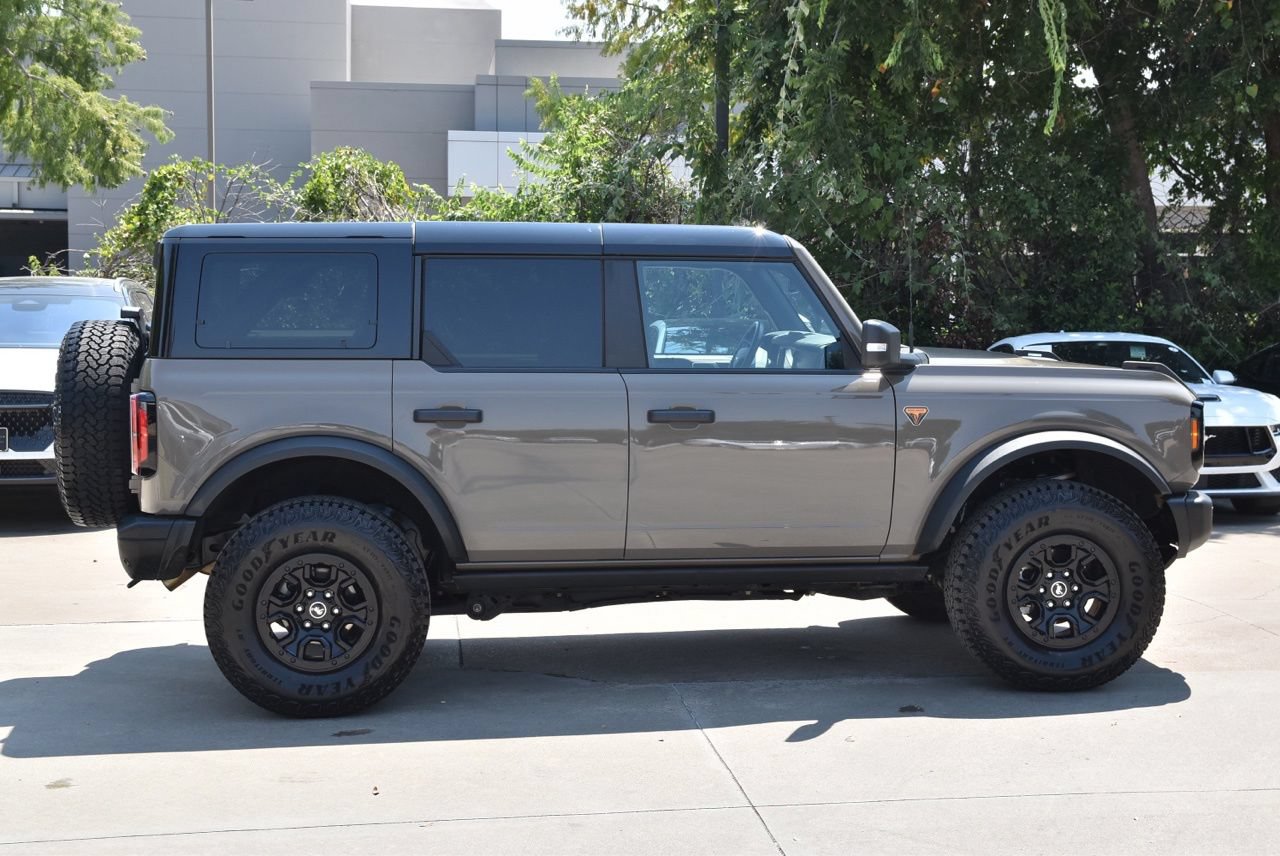 Certified 2025 Ford Bronco Badlands AWD/4WD image 6