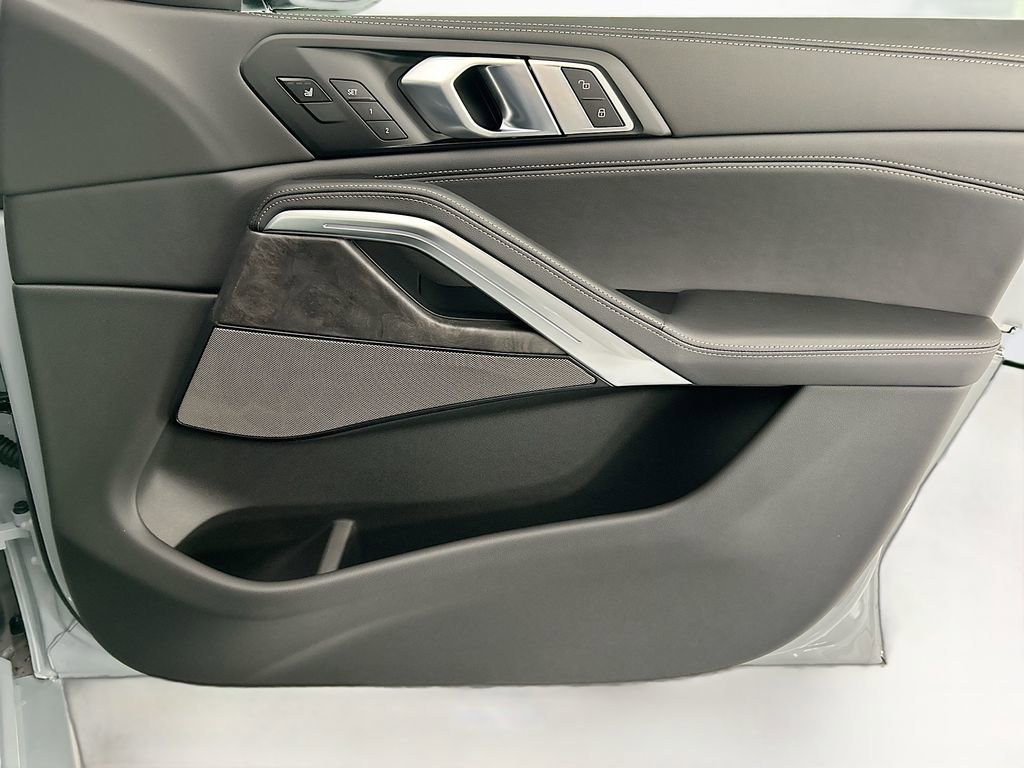 New 2027 BMW X6 xDrive40i AWD/4WD image 24