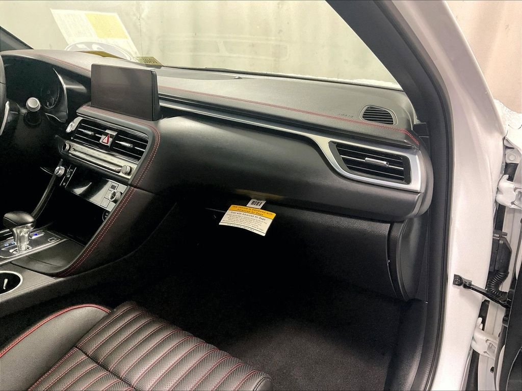 Used 2025 Genesis G70 3.3T Advanced AWD/4WD image 13