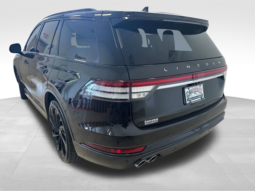 Used 2023 Lincoln Aviator Reserve w/ Equipment Group 201A image 5