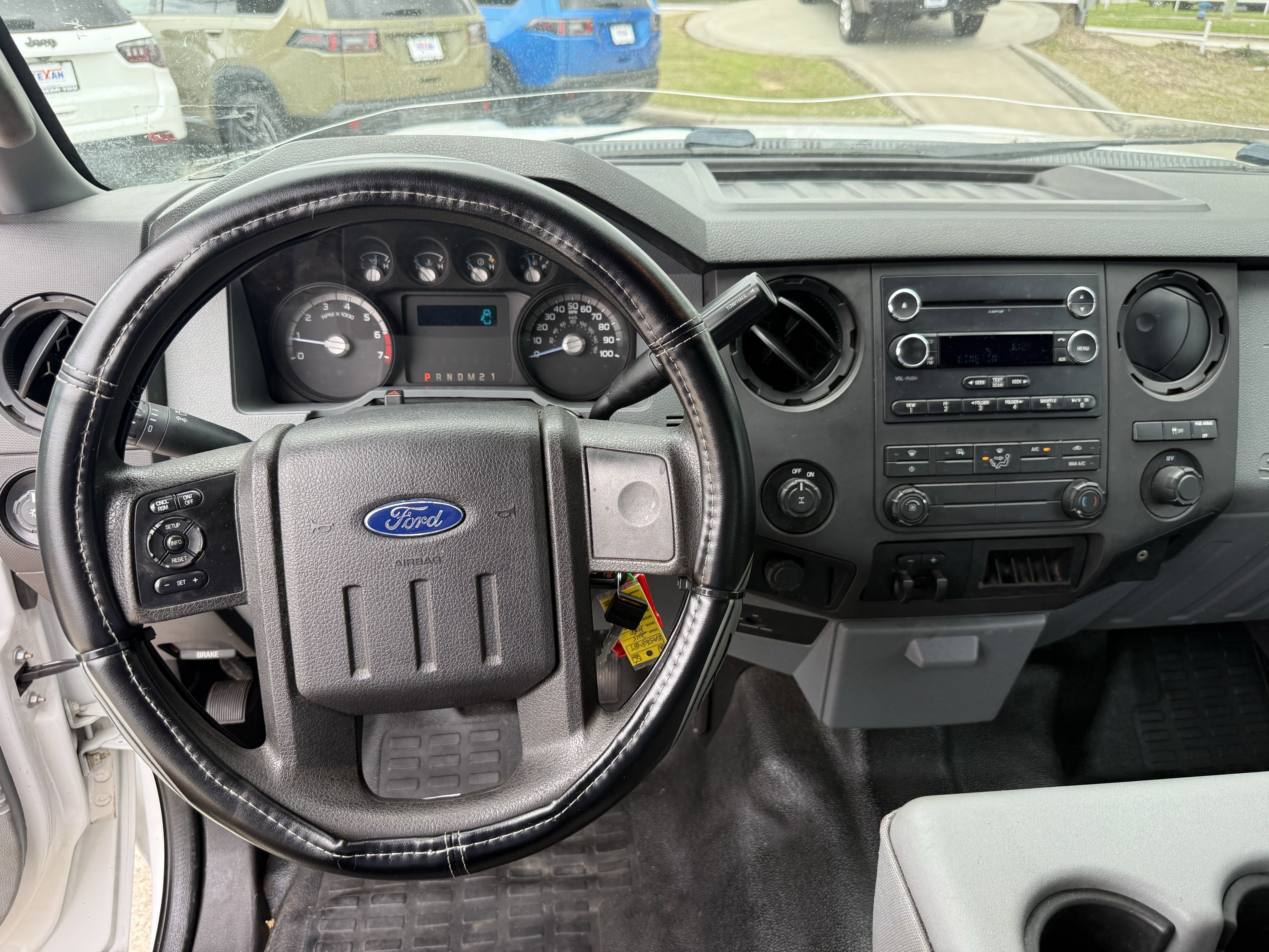Used 2015 Ford F250 XL w/ Power Equipment Group RWD image 14