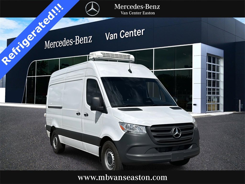 New 2025 Mercedes-Benz Sprinter 2500 image 1