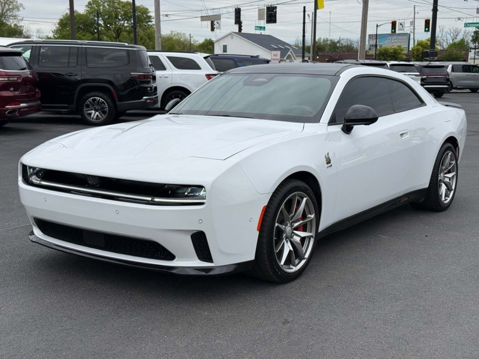 Used 2025 Dodge Charger Daytona Scat Pack w/ Track Pack AWD/4WD image 4