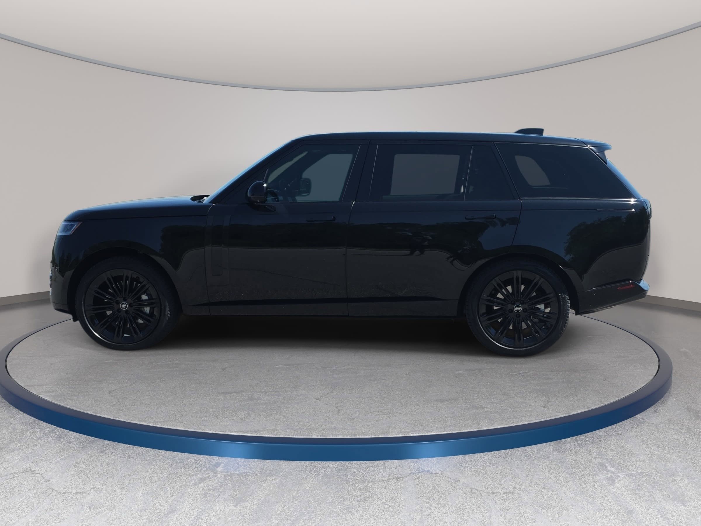 Used 2025 Land Rover Range Rover Long Wheelbase SE AWD/4WD image 8