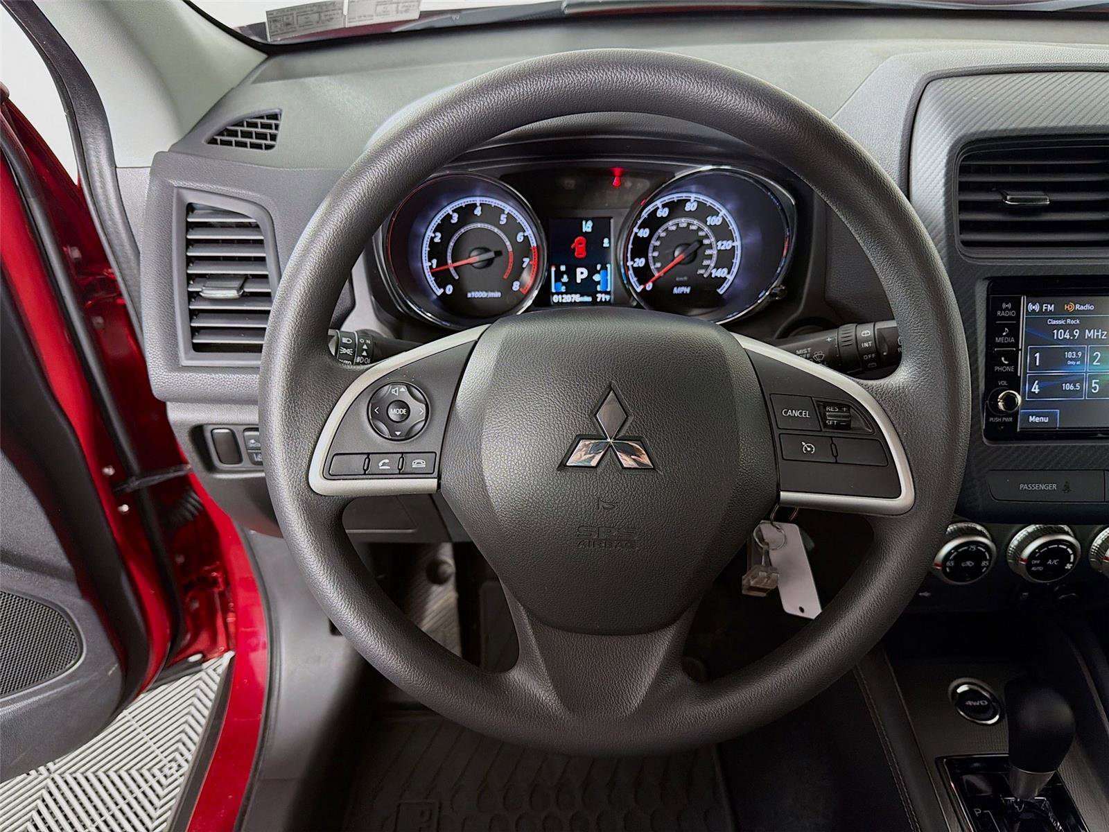 Used 2023 Mitsubishi Outlander Sport ES image 12