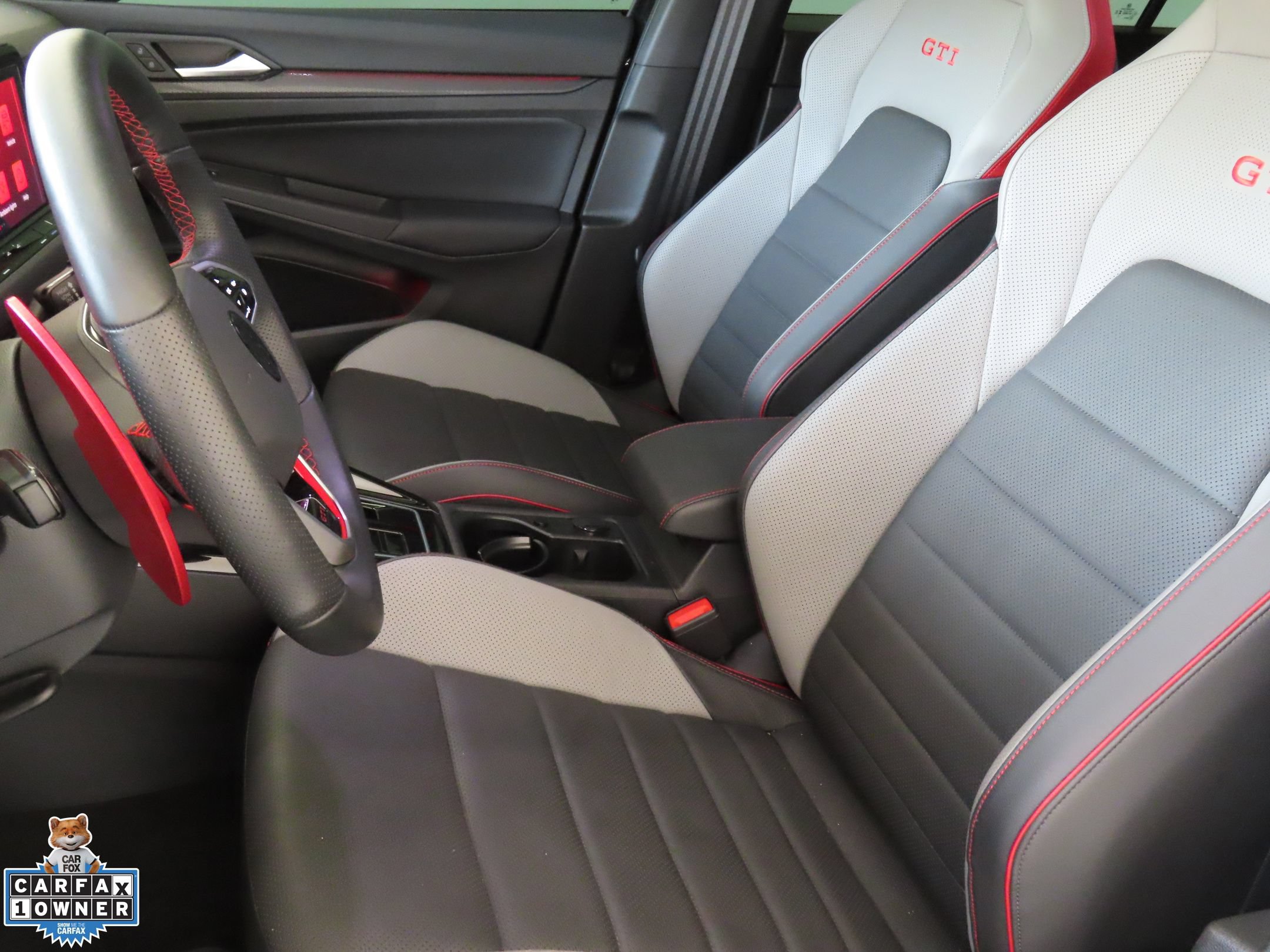 Used 2024 Volkswagen GTI Autobahn FWD image 11