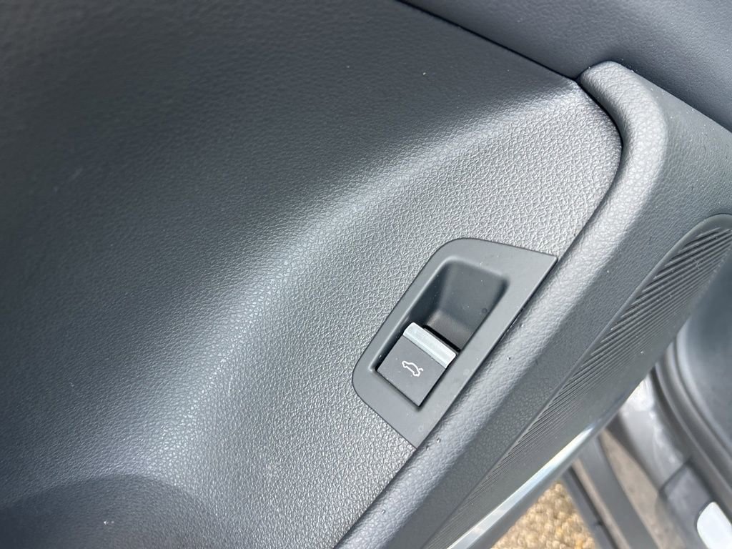 Used 2025 Audi Q7 3.0T Premium Plus image 37