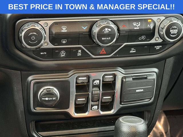 Used 2023 Jeep Gladiator Sport image 16