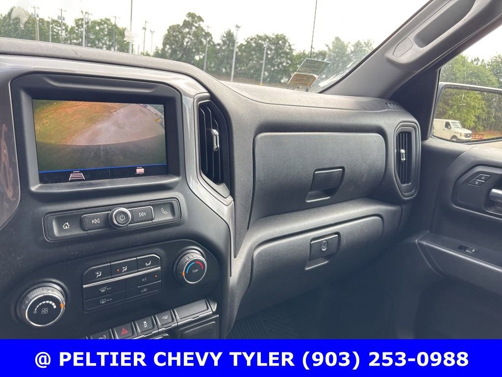 Used 2020 Chevrolet Silverado 1500 Custom w/ Custom Value Package RWD image 16