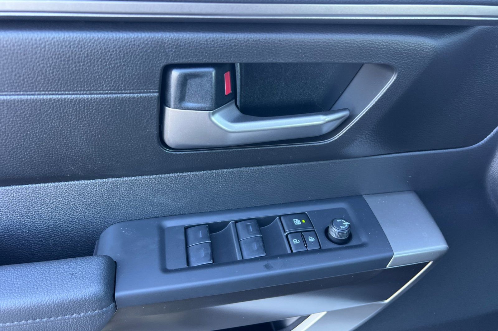 New 2026 Toyota Tundra SR5 w/ SR5 Premium Package image 8