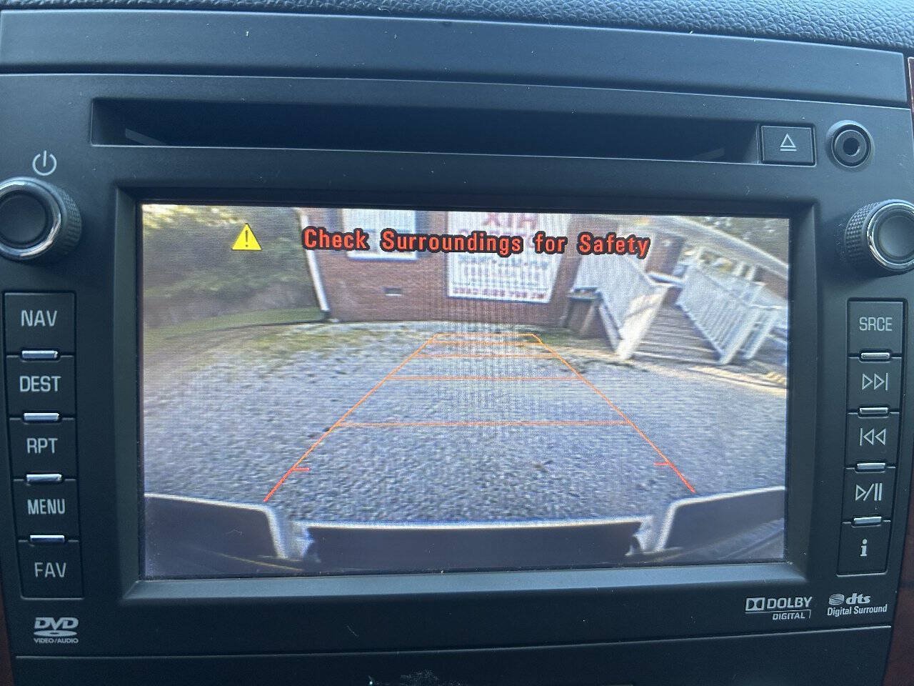 Used 2013 Chevrolet Avalanche LTZ AWD/4WD image 20