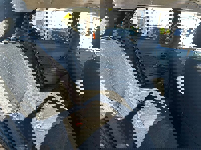 Used 2020 Nissan Kicks S image 18