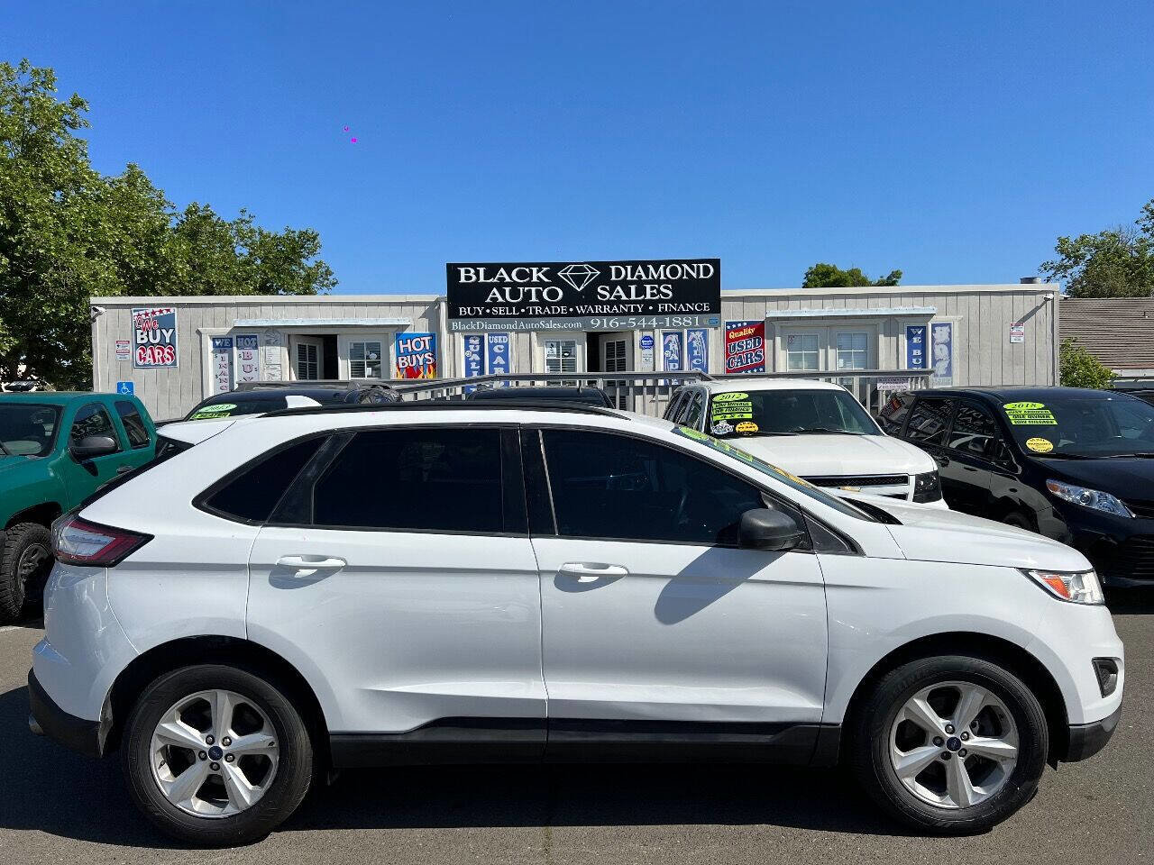 Used 2015 Ford Edge SE image 10