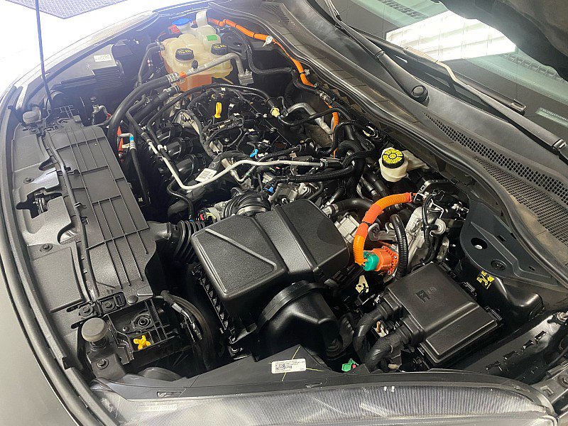 Used 2022 Ford Escape SE image 23