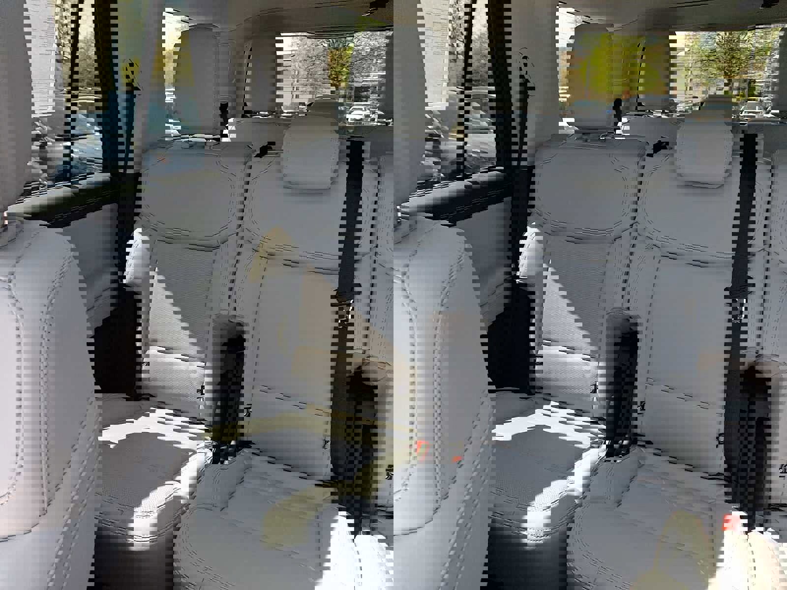 New 2026 Ford Expedition Platinum image 17